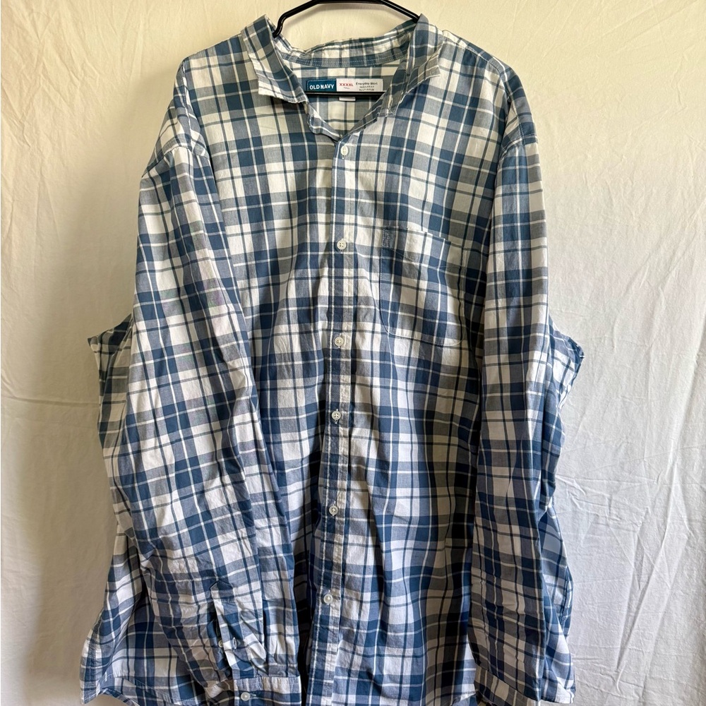 Old Navy Men's Casual Blue and White Checkered Shirt